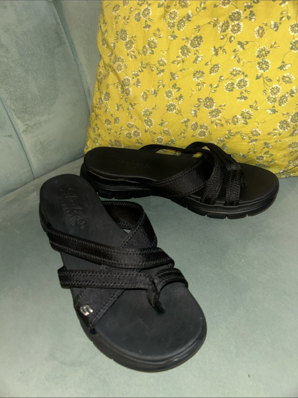 Skechers Women’s Black Crisscross Slide Sandals